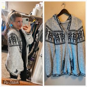 Made in Peru 100% Alpaca Cozy Soft Full Zip Cardigan with Hood